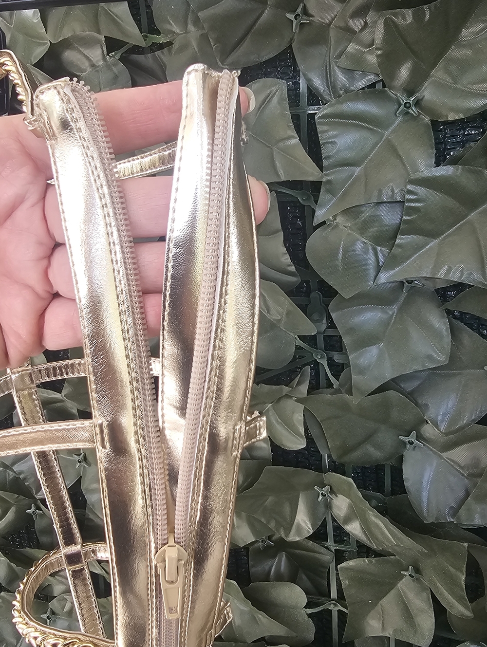 INC International Concepts Metallic Gold Strappy Gladiator Sandals 5.5 M NIB - Picture 6 of 15